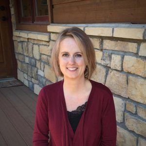 Meet your Posher, Lori